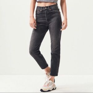Levi’s Wedgie Straight Washed Black
